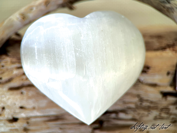 Driftwood Candle Holder Embedded w/ Selenite Heart Crystal & Tea light