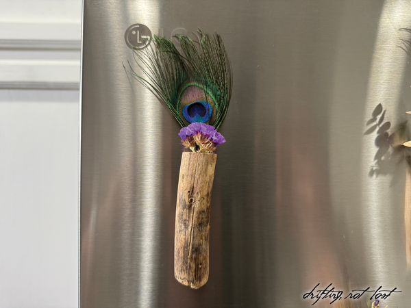 Driftwood Vase Magnet with Dried Flower